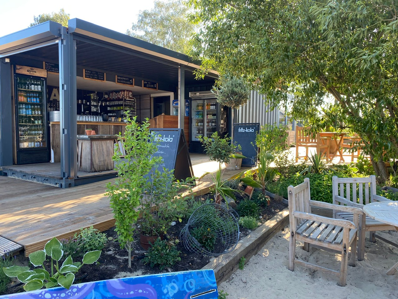 Bistro Küche & Snacks am Strand